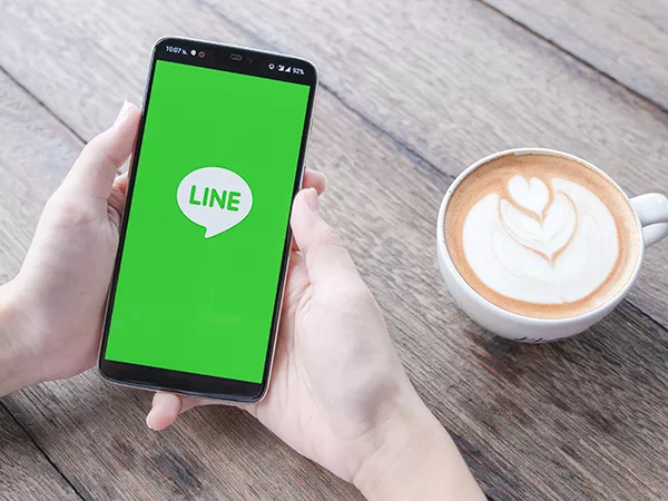 ＬＩＮＥはこちら